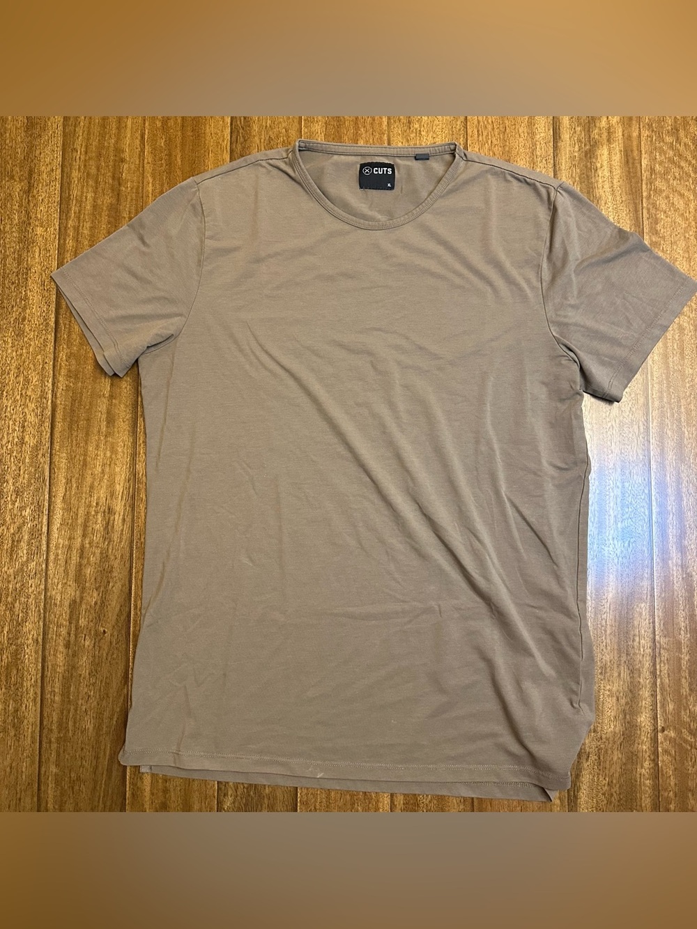 AO Tee by Cuts size XL in Pure Cashmere